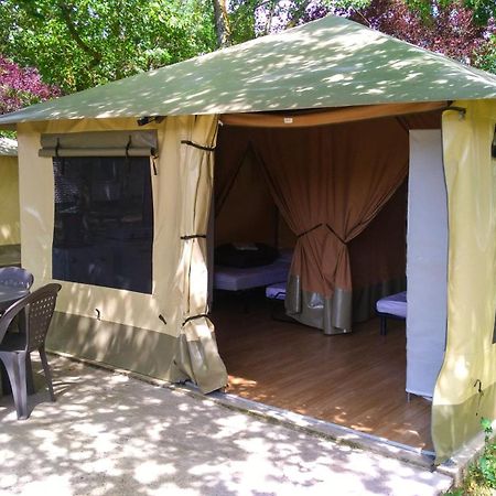 Camping Larribal Millau Exteriör bild