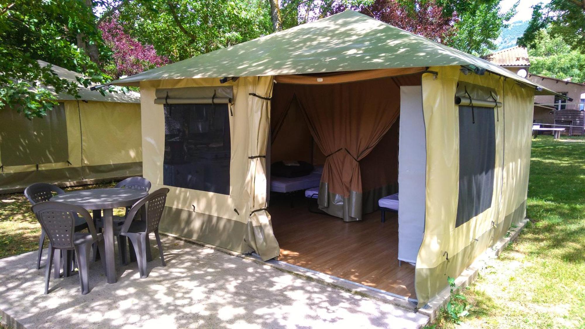 Camping Larribal Millau Exteriör bild